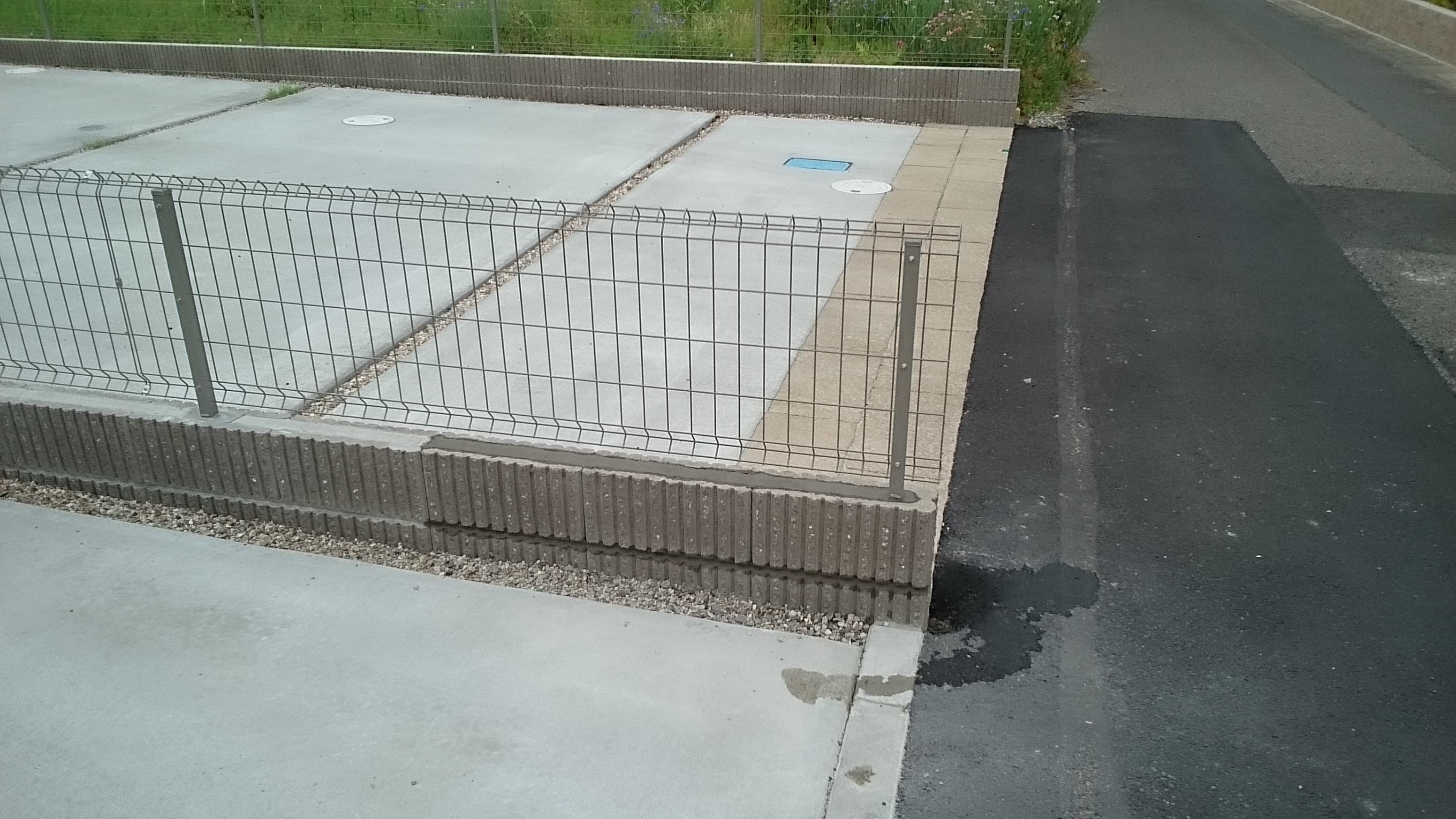 フェンス取替工事 | 名古屋市中村区のエクステリア工事ならイズ美