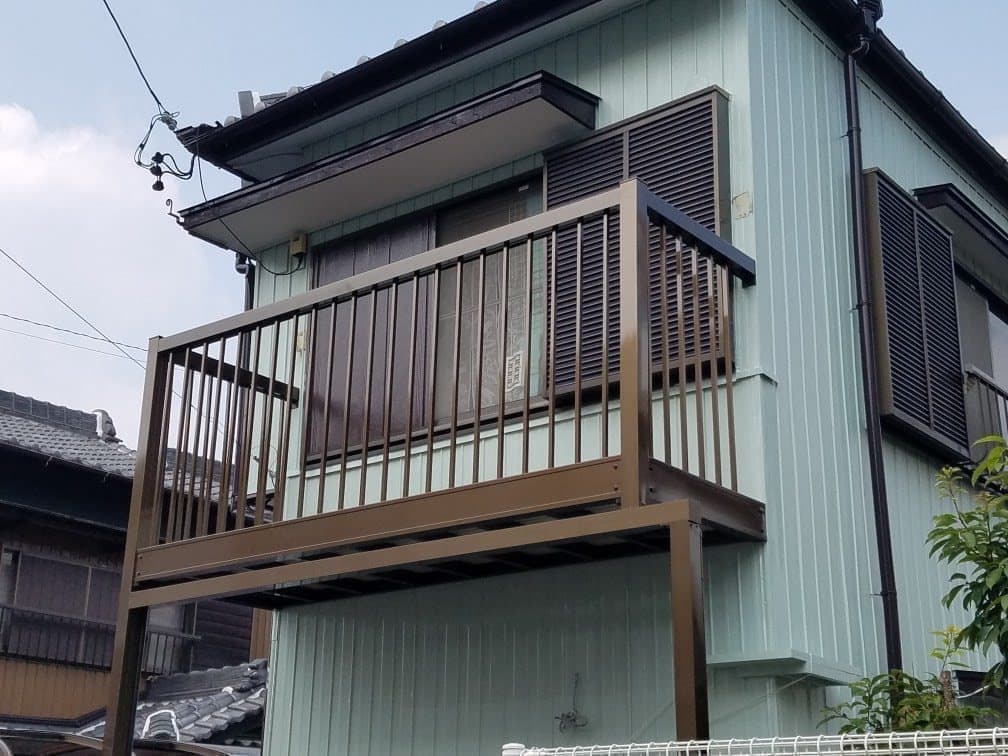 バルコニー取替工事 | 名古屋市中村区のエクステリア工事ならイズ美