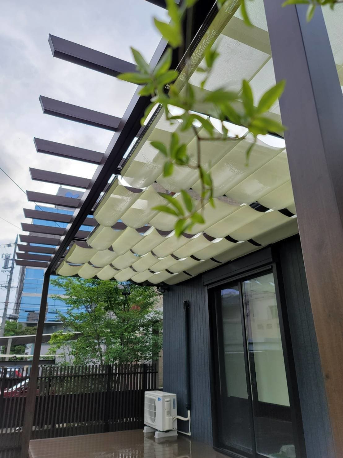 テラス新設 | 名古屋市中村区のエクステリア工事ならイズ美