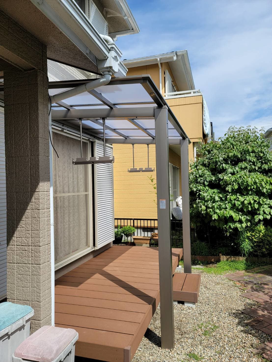 テラス新設工事 | 名古屋市中村区のエクステリア工事ならイズ美