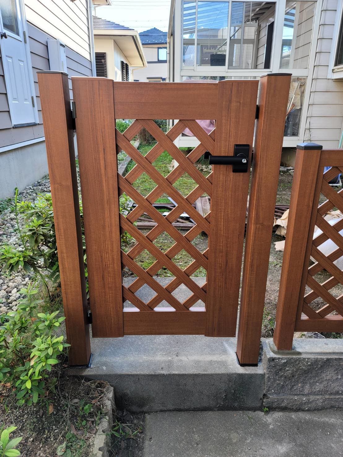 門扉設置 | 名古屋市中村区のエクステリア工事ならイズ美