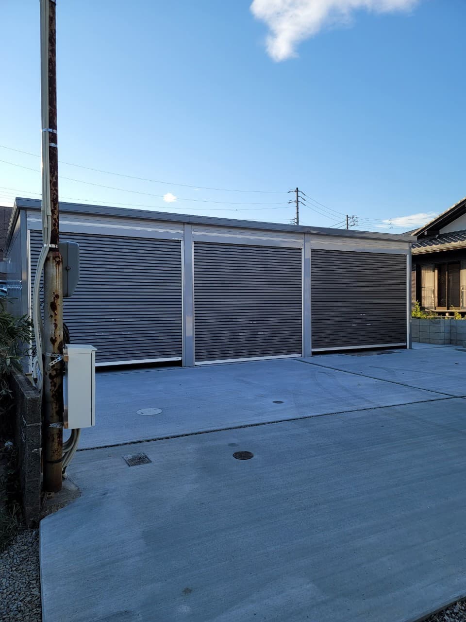 ガレージ設置 | 名古屋市中村区のエクステリア工事ならイズ美