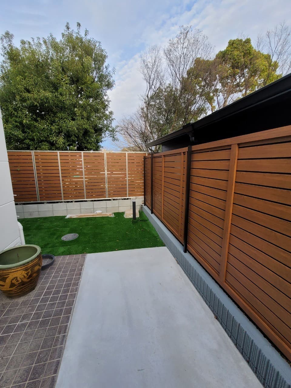 目隠しフェンス設置 | 名古屋市中村区のエクステリア工事ならイズ美